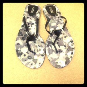 APT. 9 Stylish Sandals