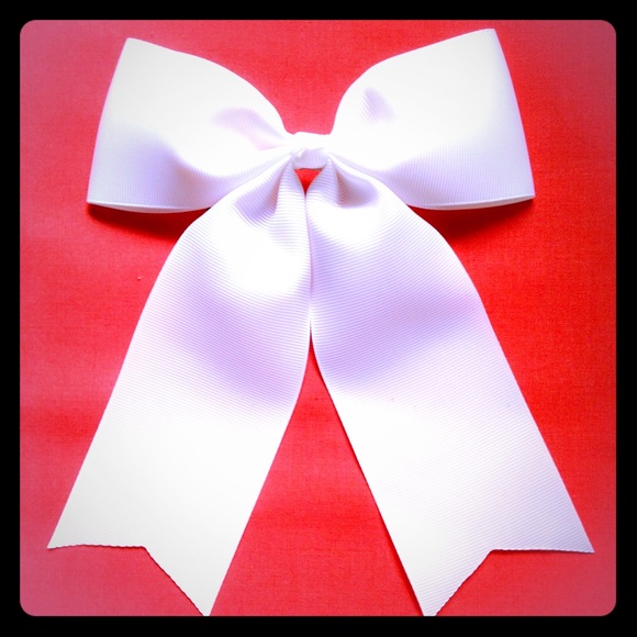Cheer Bow - Picture 1 of 1