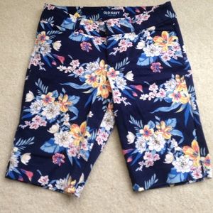Blue Flower print shorts