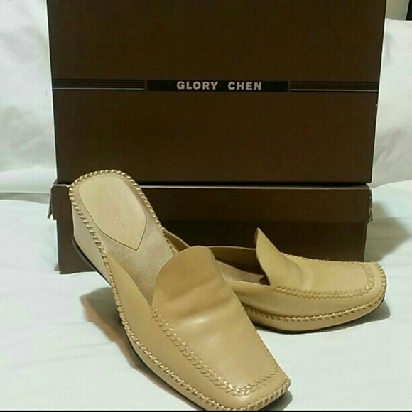 vans or converse for walking