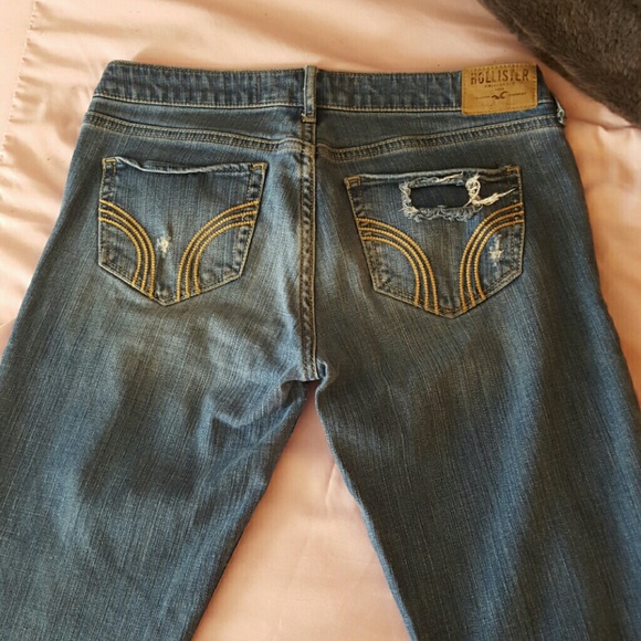 HOLLISTER SKINNY JEANS - Picture 2 of 3