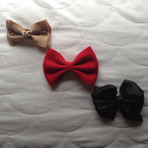 🎁 Bundle Bow Hair Clips