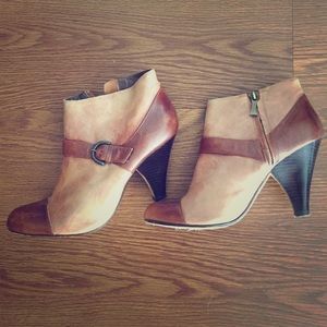 Super cute max studio booties, genuine leather