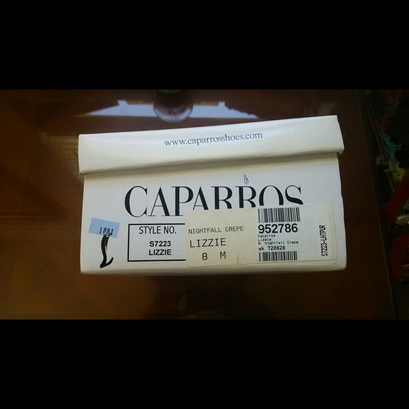 Crepe Lizzie Caparros Heels - Picture 4 of 4