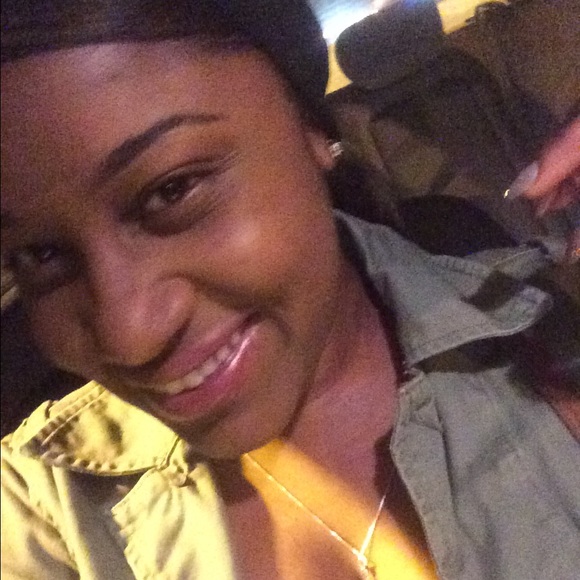 Meet your Posher, Kymouye - Picture 1 of 1