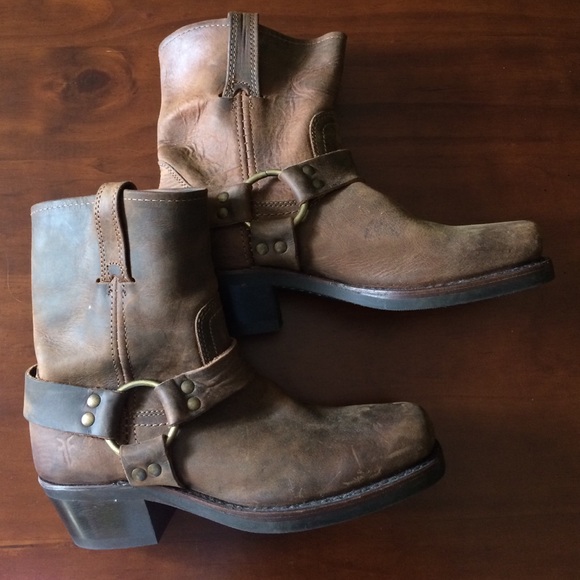 Frye Shoes - Frye Harness 8R in Cognac