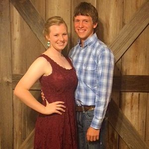 Meet your Posher, Kara