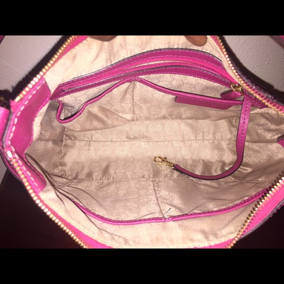 Pink Michael Kors Handbag SOLD - Picture 2 of 2