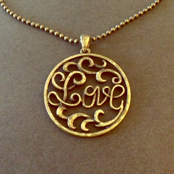 Vintage look necklace