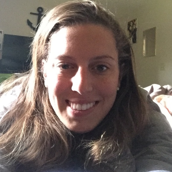 Meet your Posher, Kaitlin