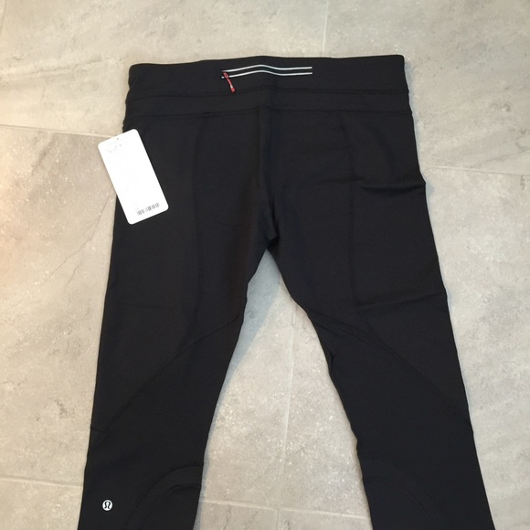 Lululemon Run:Inspire Crop II