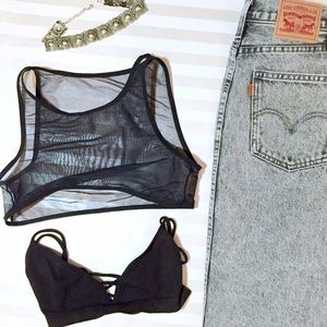 Cali Sun and Fun Le Grind Glissnet Crop Top