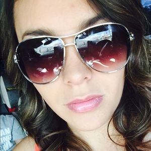 Meet your Posher, Corinna