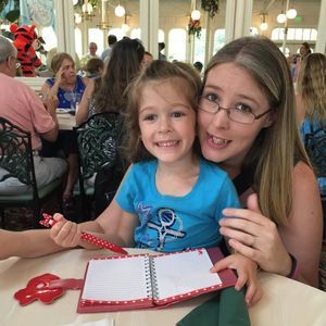 Meet your Posher, Christy