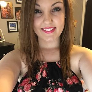 Meet your Posher, Christina