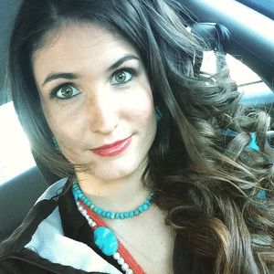 Meet your Posher, Allie