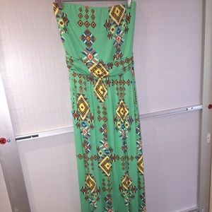 Boutique brand maxi dress XS-S