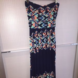Boutique maxi dress small