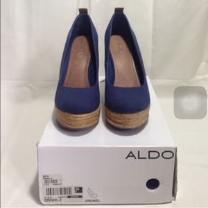 Aldo navy blue wedges