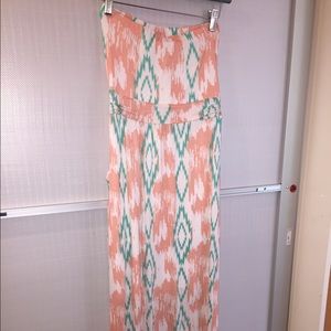 Boutique maxi dress Small