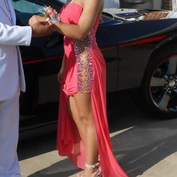 CORAL EMBELLISHED PROM DRESS - Picture 3 of 3