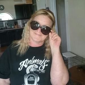 Meet your Posher, Carol