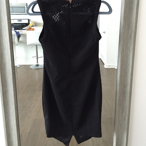 ❤️ VALENTINE’S DAY BLACK DRESS ❤️ - Picture 3 of 3