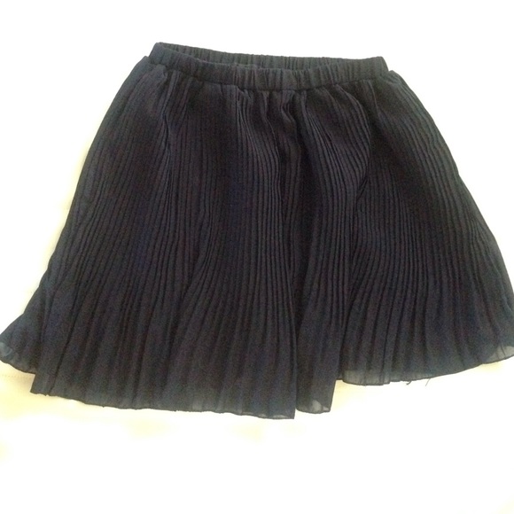 Navy blue pleated skirt