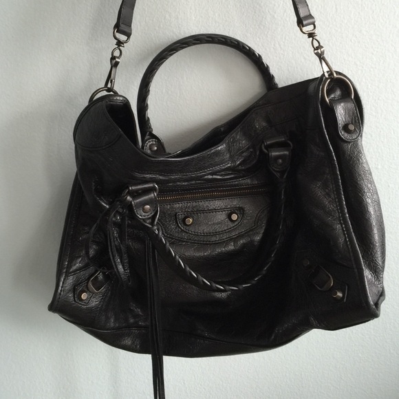 Balenciaga classic city textured leather tote - Picture 4 of 4