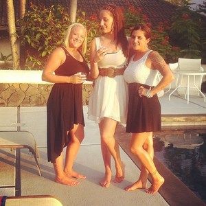 Meet your Posher, Dakota