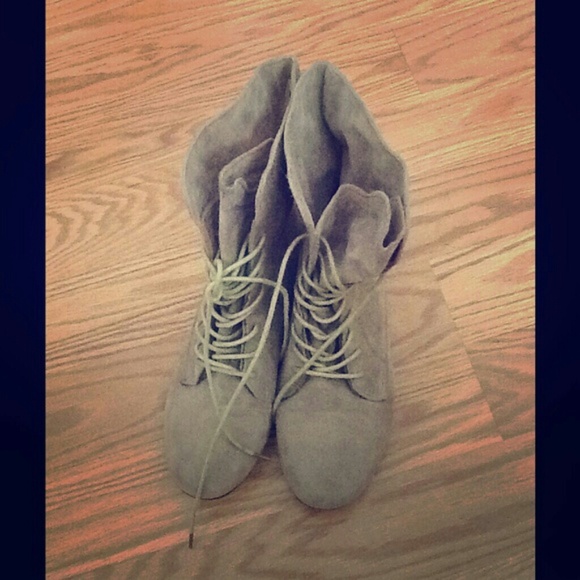 Shoes - Lace up boots