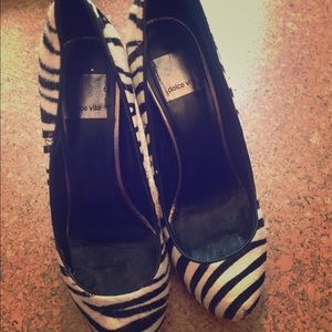 Dolce vita zebra heels