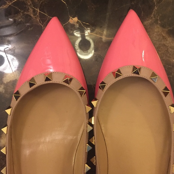 SOLD!!!!!  Valentino Rockstud flats shoes - Picture 4 of 4