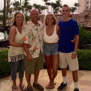 Meet your Posher, Gail