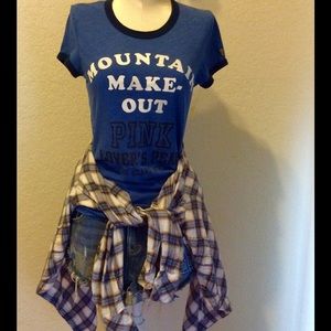 Victoria's Secret PINK t-shirt