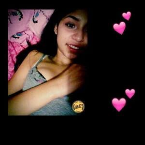 Meet your Posher, Andrea