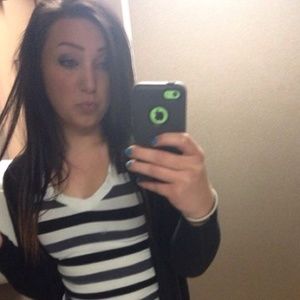 Meet your Posher, Carrie