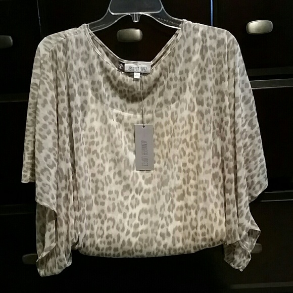 🎀Animal Print Dolman Top with Cami🎀