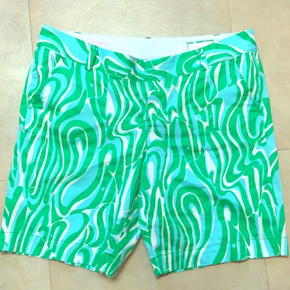 Lilly Pulitzer Chipper Short