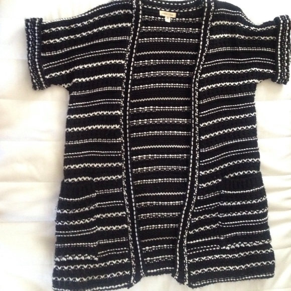 Knitted cardigan