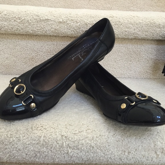 Low wedge black shoe gold accents