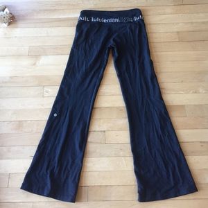 Lululemon Groove pant.