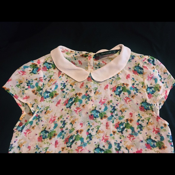 Floral Peter Pan Collared Blouse