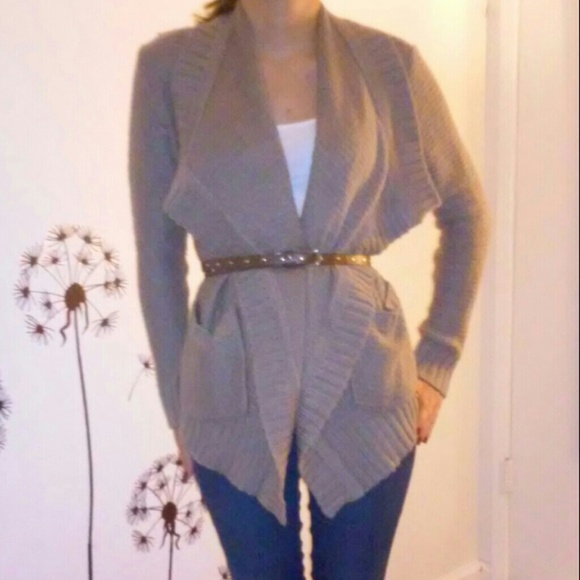 🚫SOLD🚫Brown cardigan - Picture 4 of 4