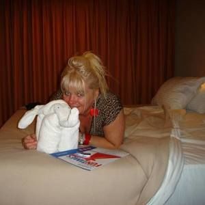 Meet your Posher, Beth