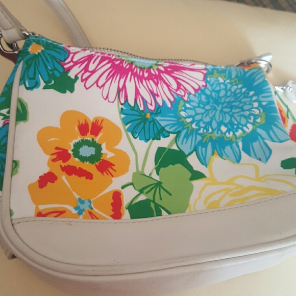 Coach Poppy Wristlet