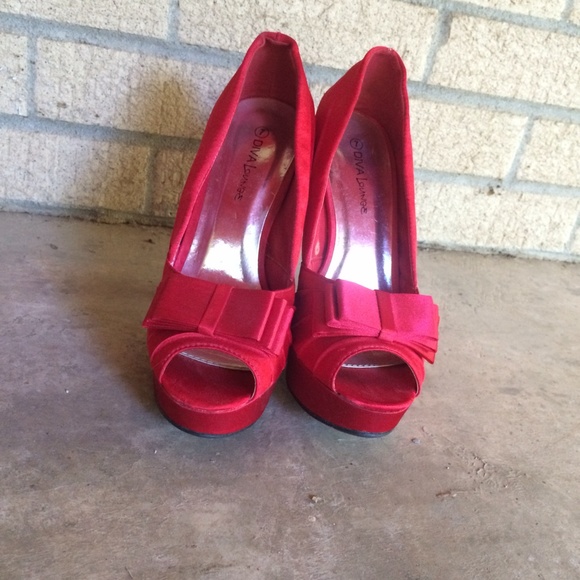 Satin Red Bow Pump Heels