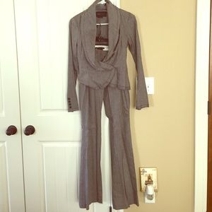 BCBG MAXAZRIA SUIT