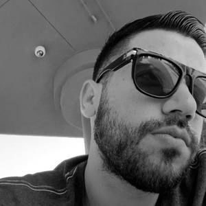 Meet your Posher, Ronnie