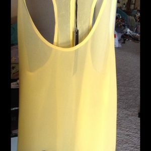 NWT Love token top